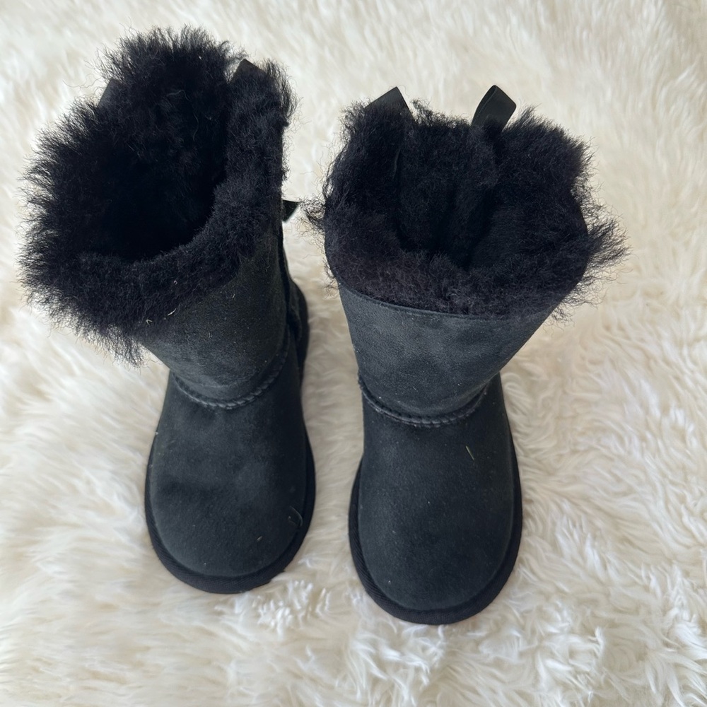 UGG Kids Black Boots like new in size 12